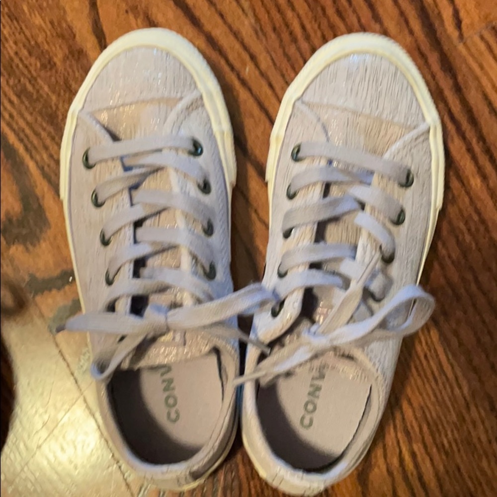 Converse girls size 12